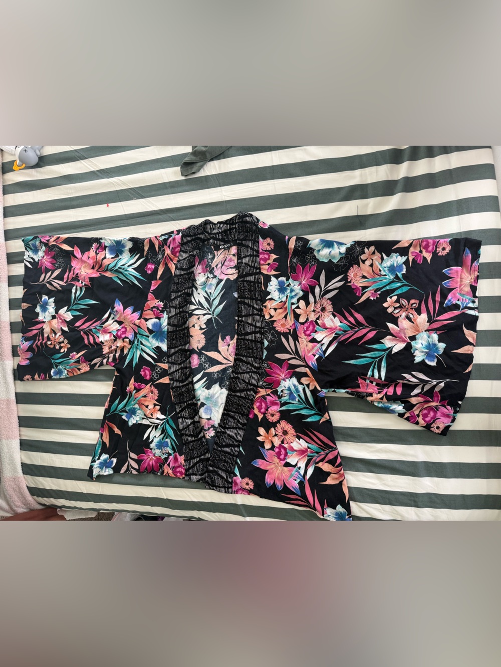 Rip Curl Floral Black Kimono- Small